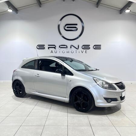 VAUXHALL CORSA 1.4 i 16v SRi