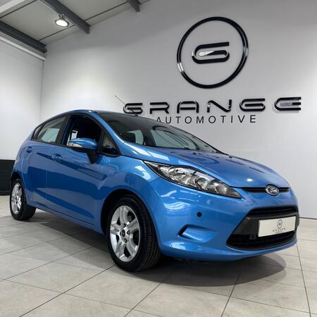 FORD FIESTA 1.4 TDCi Style +